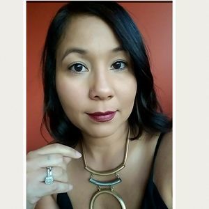 Meet your Posher, Luciana